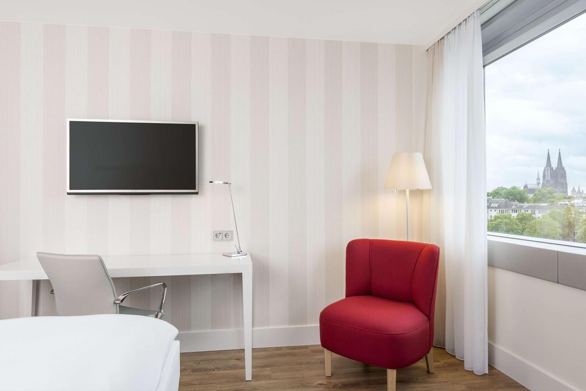 Nh Collection Mediapark Hotel Colonia